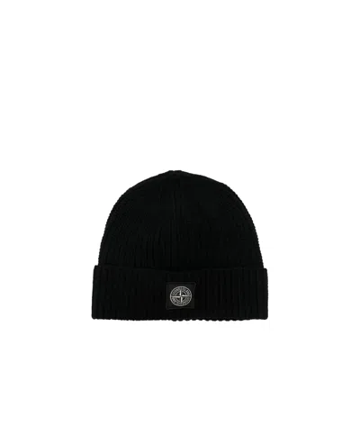 Stone Island Logo-appliquéd Ribbed Wool Beanie In Black