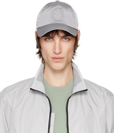 Stone Island Logo Embroidered Baseball Cap In V0061 - Pearl Grey
