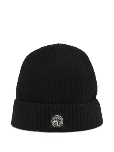 Stone Island Ribbed Knit Beanie With Logo In Black