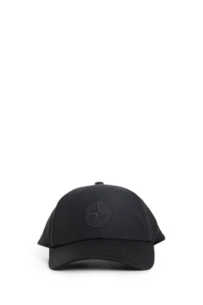 Stone Island Logo Embroidered Baseball Cap In Black