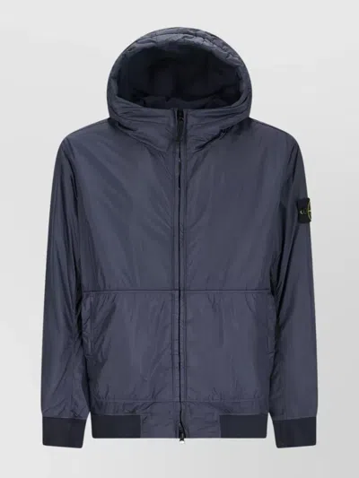 STONE ISLAND HOODED DOWN JACKET SIDE POCKETS
