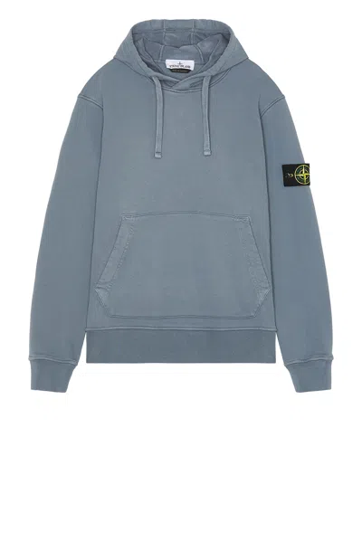STONE ISLAND HOODED SWEATSHIRT
