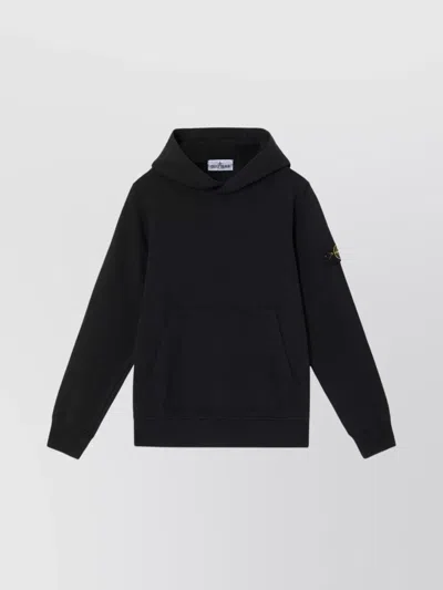 STONE ISLAND HOODED SWEATSHIRT WITH FRONT POCKET AND RIBBED CUFFS