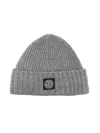 Stone Island Logo-patch Ribbed-knit Beanie In Grey