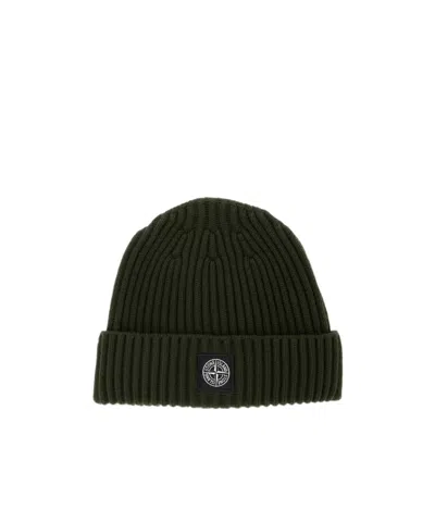 Stone Island Kids'  Junior Logo Patch Ribbed Beanie Hat In Green