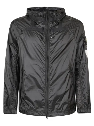 STONE ISLAND STONE ISLAND LIGHTWEIGHT GREY HOODED COAT WITH CONTRASTING BLACK ACCENTS