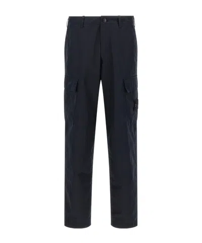 Stone Island Logo Badge Cargo Pants In Blue