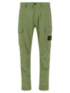 Stone Island Compass Patch Cargo Pants In Green