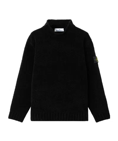 STONE ISLAND LOGO-BADGE SWEATER