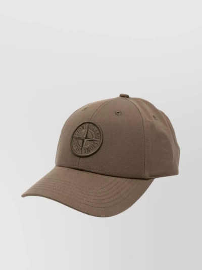 Stone Island Logo Brim Cap With Curved Ventilation In Brown