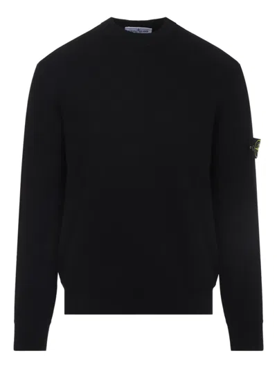 STONE ISLAND LOGO-DETAIL SWEATER
