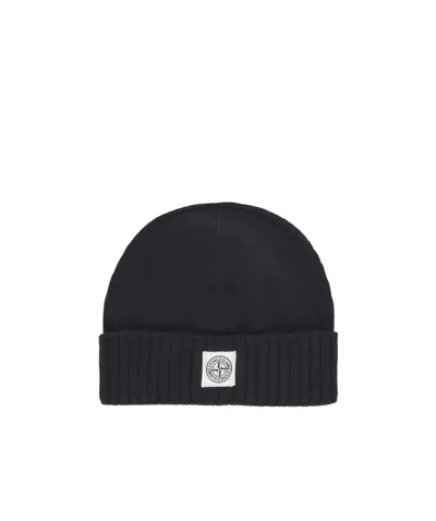 Stone Island Logo Knitted Hat In Black