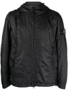Stone Island Logo-patch Hooded Jacket In Schwarz