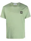 Stone Island Logo-patch Short-sleeved T-shirt In 绿色