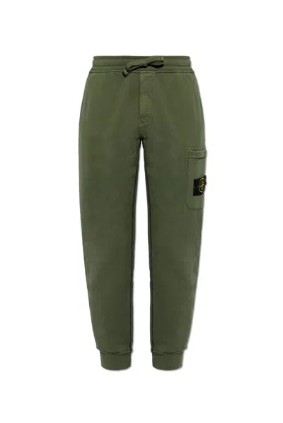 Stone Island Logo Patch Sweatpants In Green