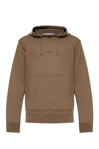 Stone Island Logo Printed Drawstring Hoodie In Walnut