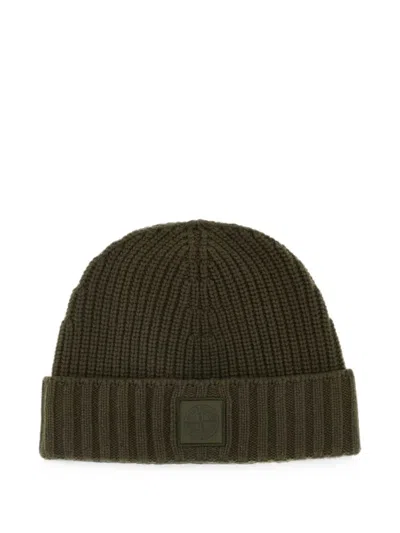 Stone Island L2s15n100006s01ff Cashmere Ribbed Beanie In Green