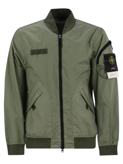 Stone Island Men Breathable And Water-resistant Zippered Bomber Jacket In Green