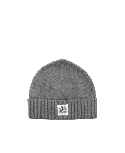 Stone Island N04z4 Logo-patch Beanie In Gray