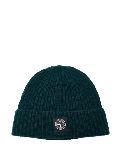 Stone Island N100012 Ribbed Knit Beanie With Compass Logo Patch In Blue