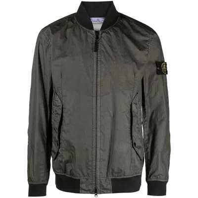 Stone Island Compass-badge Garment-dyed Jacket In Green