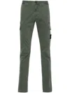 Stone Island 30410 Tapered Cargo Trousers In Green