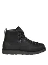 Stone Island Boot With Rubber Sole And Cushioning In Black