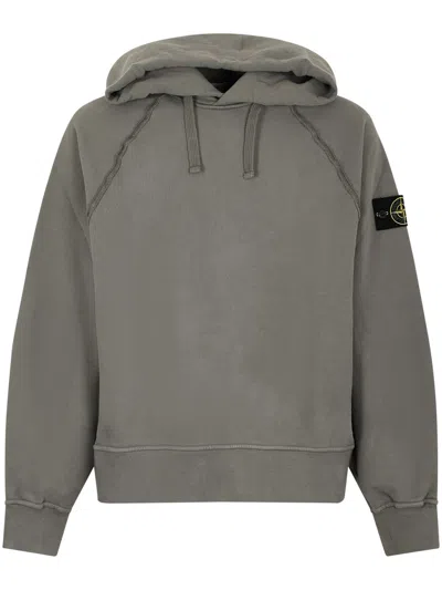 STONE ISLAND STONE ISLAND RELAXED-FIT HOODED SWEATER WITH KANGAROO POCKET AND RAGLAN SLEEVES