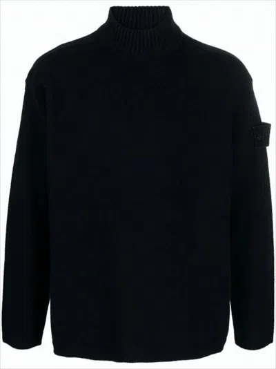 STONE ISLAND RIBBED BLACK WOOL TURTLENECK SWEATER