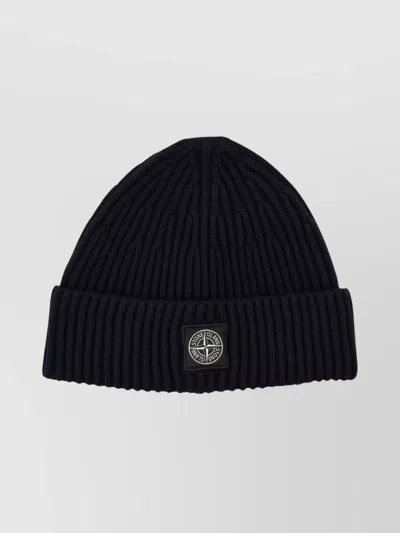 STONE ISLAND RIBBED KNIT FISHERMAN BEANIE WITH TURN-UP CUFF