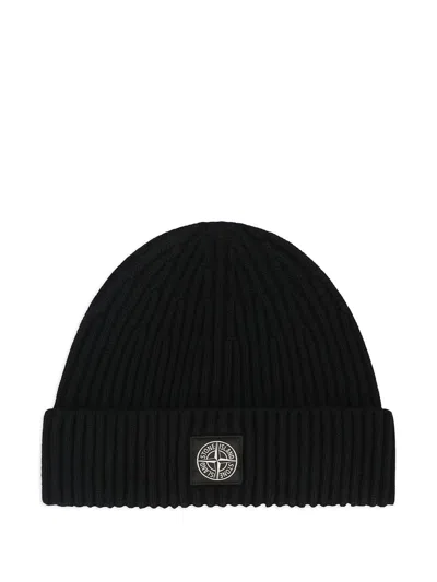 Stone Island Ribbed Wool Beanie With Compass Patch In Black