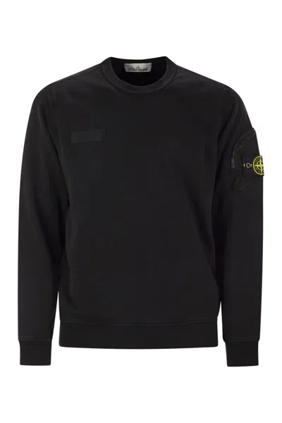 Stone Island Men Round-neck Sweatshirt With Zipped Sleeve Pocket In Black