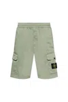Stone Island Paracadute Cargo Shorts In Green