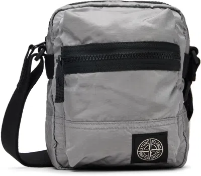 Stone Island シルバー 9200015 Coated Nylon Metal Econyl バッグ In Gray