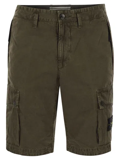 Stone Island Slim Fit Cargo Bermuda Shorts With Zip Pockets In Green