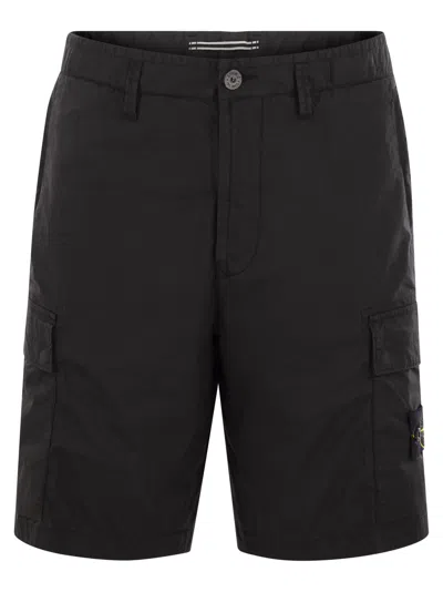 Stone Island Utility Cargo Shorts Featuring Multiple Pockets In Black