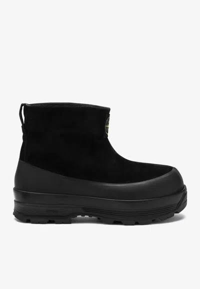 Stone Island S100120 Suede Boots In Black
