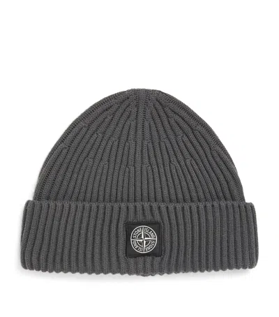 Stone Island Virgin Wool Ribbed Beanie In Gray