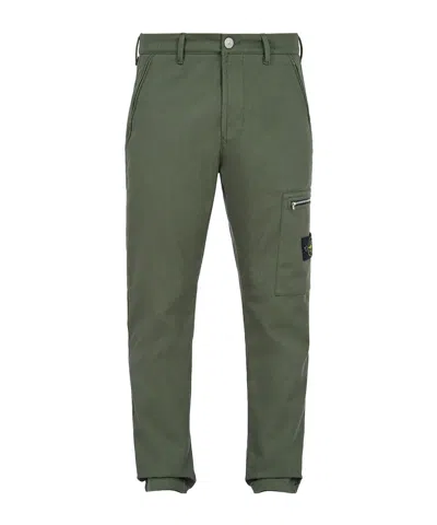 Stone Island Waistband Loop Casual Pants In Green