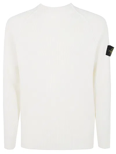 STONE ISLAND WIDE ROUND NECK SWEATER,8015524D8 V0001 WHITE