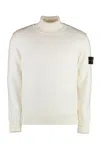 Stone Island Ribbed Knit Turtleneck Sweater With Signature Patch In Panna