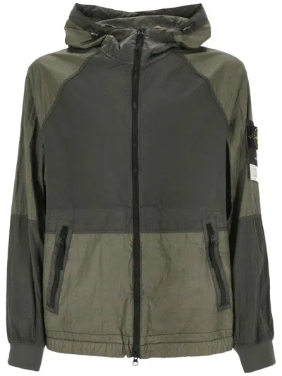 Stone Island Zip-up Hooded Jacket In Verde