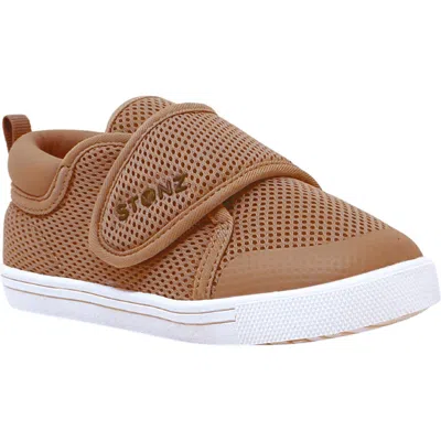 Stonz Kids' Cruiser Sneaker In Camel