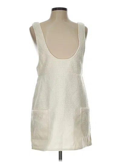 Storia Casual Dress In White