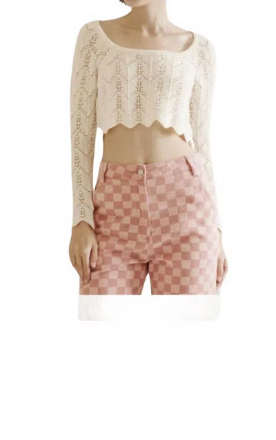 Storia Scalloped Detail Cropped Top In Cream In Neutral