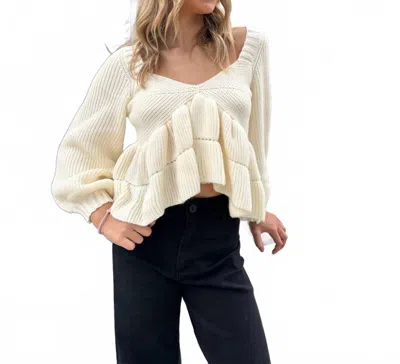 Storia Timeless Ruffle Sweater In Ivory In Black