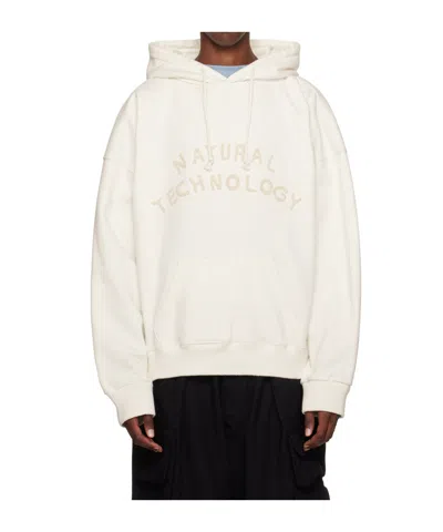 Story Mfg. Logo Round-neck Sweater In White