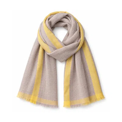Stovaria Women's Golden Sand Cashmere Handwoven Scarf In Gray