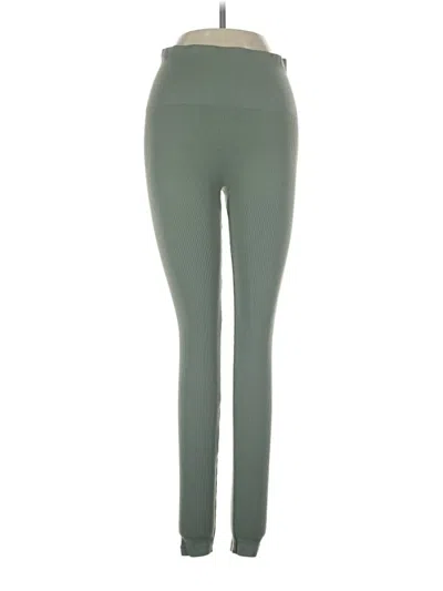 Pre-owned Stradivarius Active Pants In Green