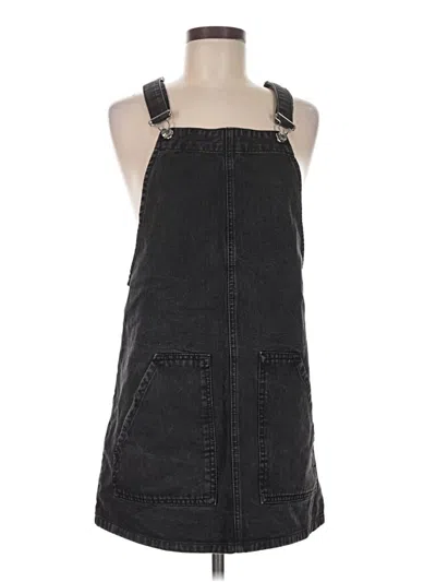 Pre-owned Stradivarius Casual Dress In Black